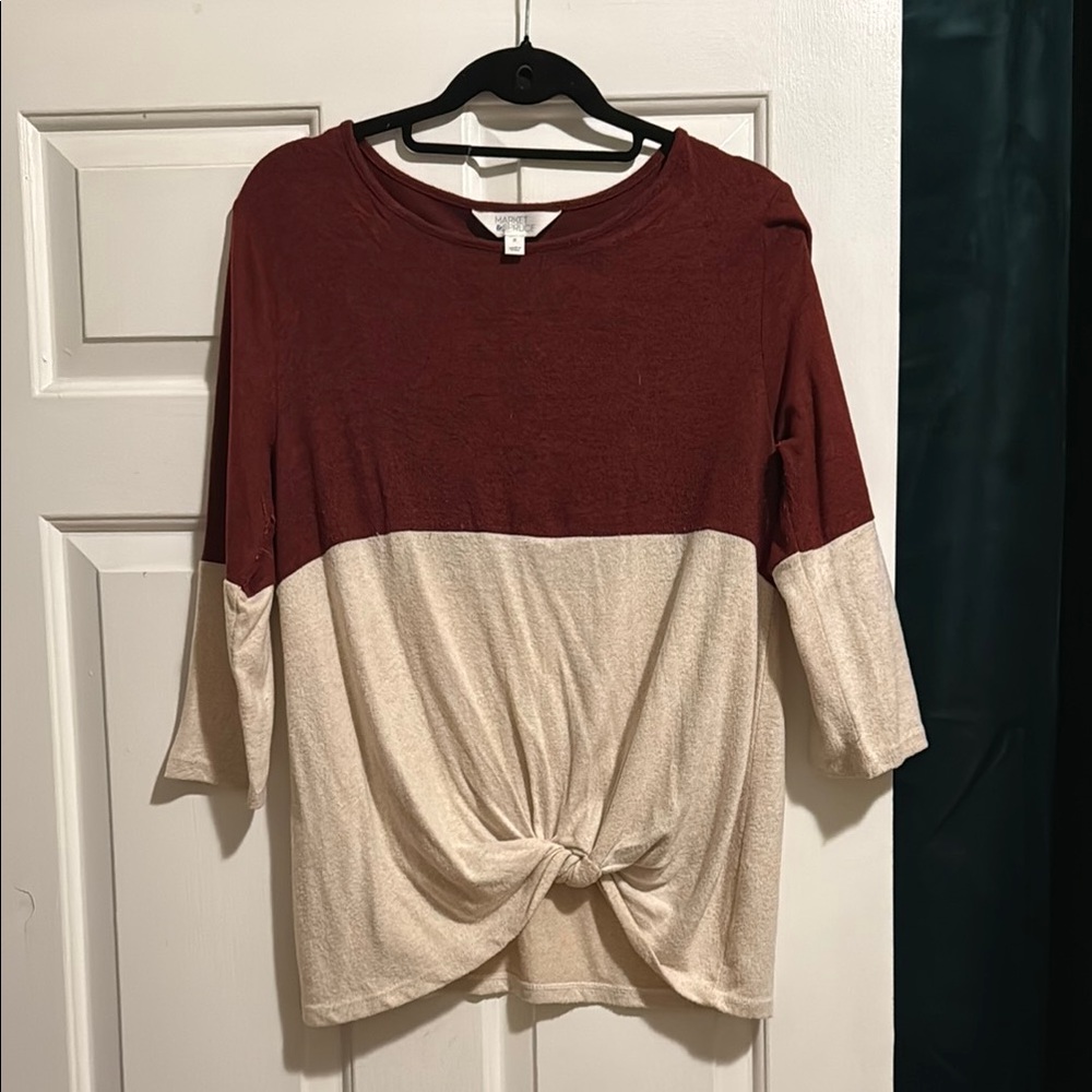 Market & Spruce Red 3/4 Sleeve Tie Front Tee